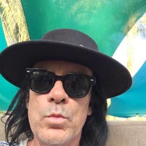 Meet your Posher, Britain